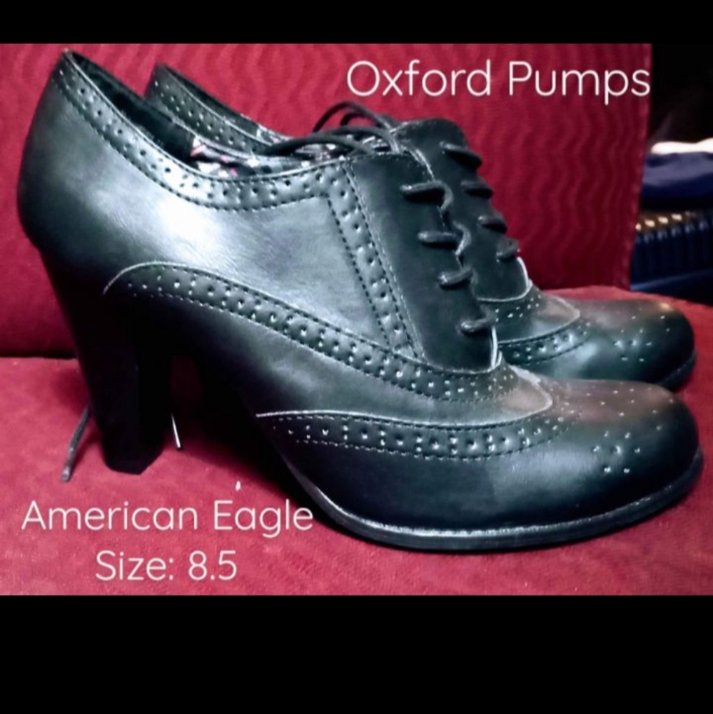 Oxford pumps